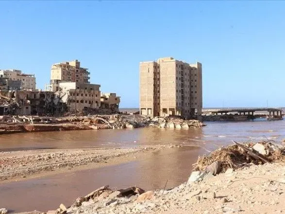 Число жертв наводнения в Ливии превысило 11 тысяч человек, погибших хоронят в братских могилах