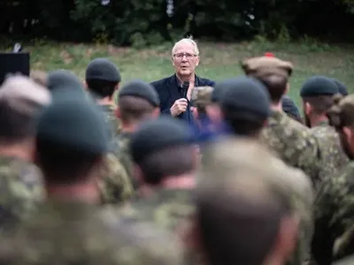 Украинские военные завершили курс подготовки в Британии под руководством канадских инструкторов