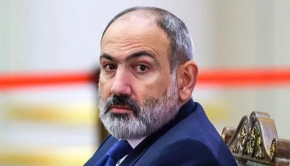Пашинян записал видео и обвинил Азербайджан в попытке втянуть Армению в войну. В Ереване тем временем начались протесты