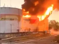 В сочи резервуар с дизельным топливом загорелся из-за атаки беспилотника - СМИ