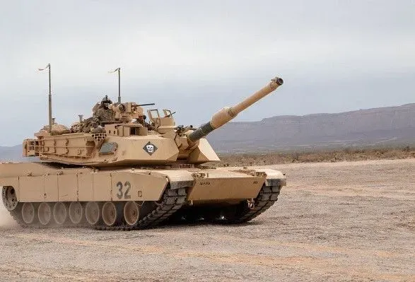 В Пентагоне заявили, что поставка танков ABRAMS происходит по графику