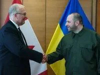 Умєров зустрівся з міністром оборони Канади