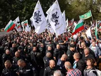 У Болгарії люди протестували проти підтримки України: між поліцією та учасниками акції сталась бійка