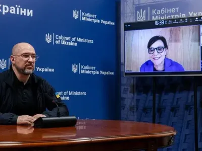 Денис Шмигаль провів першу розмову зі спецпредставницею США з питань економічного відновлення України