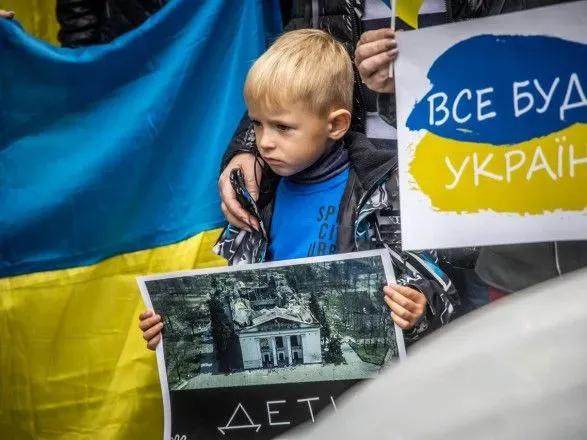 Мариуполь будет жить в Украине, Мелитополь освободим: Зеленский сделал заявление