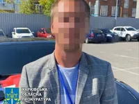 Безосновательно вносил данные уклоняющихся в систему "Шлях": в Харькове задержали руководителя волонтерской организации