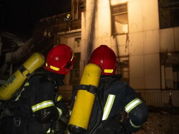 Ночная атака рф: спасатели показали последствия в Одессе