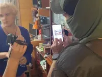 Писала статті антиукраїнської спрямованості: редактору групи забороненої соцмережі повідомлено про підозру