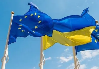 ЕС планирует объявить о начале переговоров о вступлении Украины до декабря - Politico