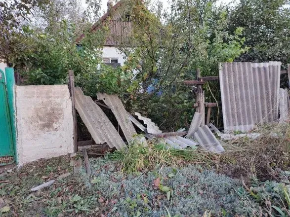 росіяни обстріляли з танків і "Градів" Авдіївку, у Курахівській громаді за добу пошкодили понад 20 будинків