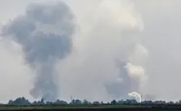 У красноярську палає на території заводу: очевидці чули вибух