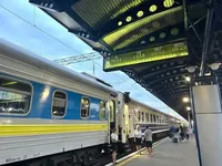 Потяги між Україною та Польщею повертаються до звичного графіку руху: деталі
