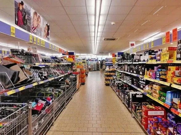 В Ізраїлі мережа супермаркетів обмежила продаж товарів через ажіотаж