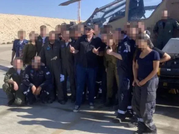 Тарантино посетил израильскую армейскую базу, чтобы поднять моральный дух солдат