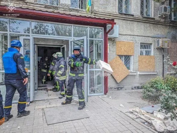Удар рф по Покровску: аварийные работы завершены, из-под завалов спасены три человека