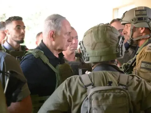 Нетаньяху приехал на кордон вблизи Газы и заявил о подготовке "следующего этапа" войны
