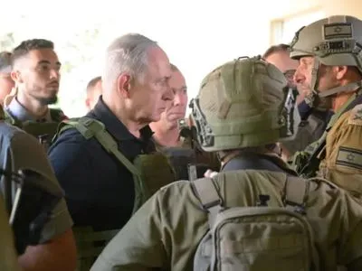 Нетаньяху приїхав на кордон поблизу Гази та заявив про підготовку “наступного етапу” війни