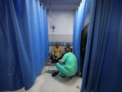 Атака на лікарню Гази “безпрецедентна” за масштабом — ВООЗ