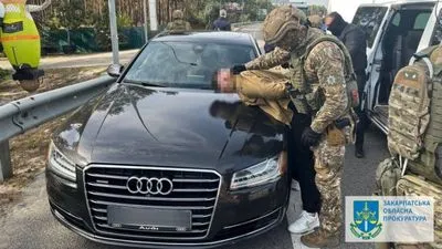 Шахрай ошукав матір загиблого військового на майже 7 млн грн - Офіс Генпрокурора