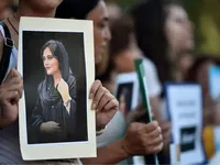 Премію Сахарова присудили загиблій в Ірані Махсі Аміні та протестному руху "Жінки, життя, свобода"