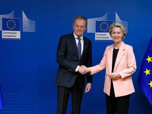 Лідер польської опозиції Дональд Туск пообіцяв “відновити” відносини з ЄС