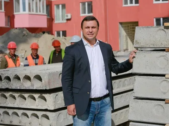 Завладение 307 млн грн Минобороны при строительстве складов: Микитасю и Колеснику сообщено о подозрении