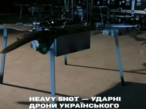 На фронт передали еще более 200 ударных дронов украинского производства - Федоров