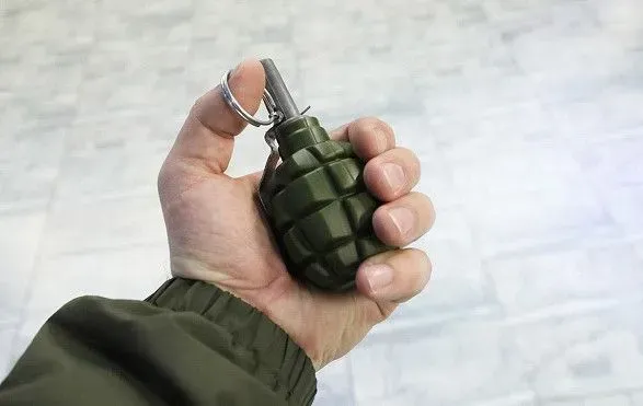 В Донецкой области мужчина пострадал от взрыва ручной гранаты