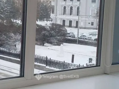 Флешмоб по російські: влада єкатеринбурга хоче залучати силовиків до "боротьби" проти снігових фалосів