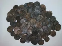 Біля берегів Сардинії знайшли великий скарб із тисяч стародавніх монет