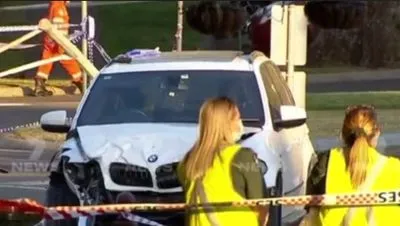 Автомобіль протаранив паб в Австралії, п'ятеро людей загинули