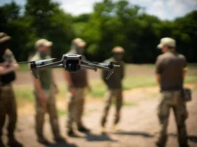 Минобороны упрощает процедуру закупки "гражданских дронов" в рамках госзаказов