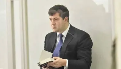 Суд оставил Насирова под стражей и уменьшил залог до 120 млн грн