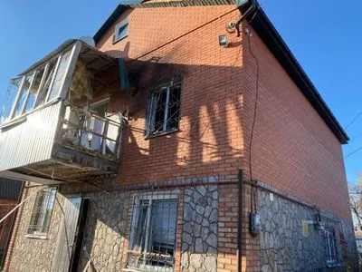 Армейцы рф атаковали Никопольщину: есть пострадавшие и разрушения