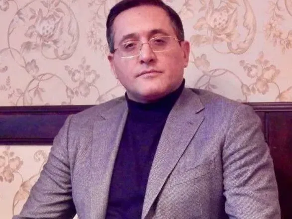 "Шахрайство та зв'язки із втікачами до росії": експерт – про діяльність "впливового" іранця Алі Резазаде в Україні