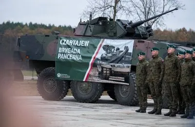 Польща розгорнула новий танковий батальйон неподалік від кордону з білоруссю
