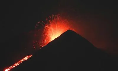 На Сицилії почалося виверження вулкану Етна