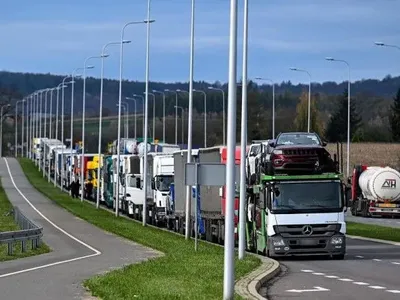 Польські автоперевізники заявили, що розширять прикордонний протест проти України