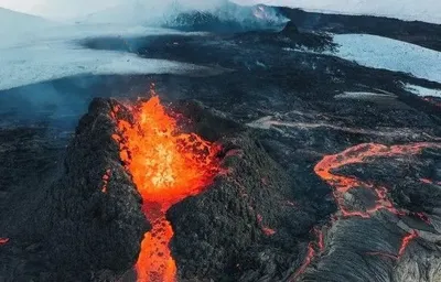 В Ісландії через ризик виверження великого вулкана погіршився прогноз для економіки на найближчий рік