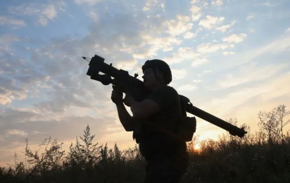 ukrainian-anti-aircraft-gunners-destroy-enemy-drone-over-pavlohrad-district