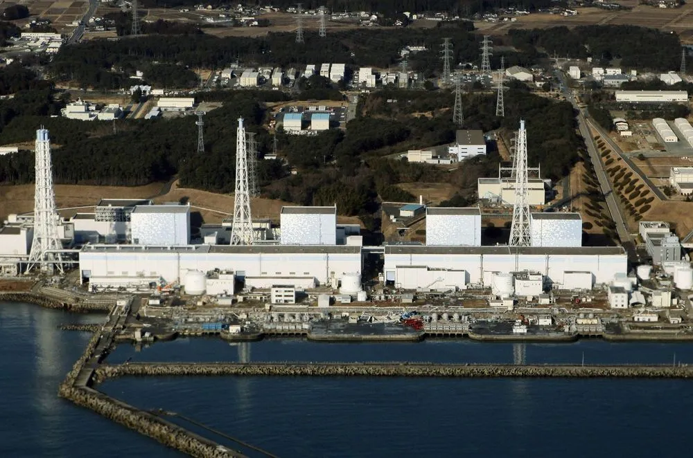 Третий цикл завершен: Япония начала сливать воду с АЭС "Фукусима" в океан.