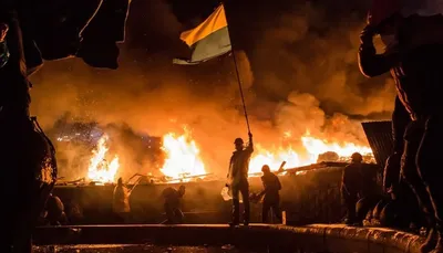 День Достоинства и свободы: чтим память Героев Небесной сотни, участников двух украинских революций современности