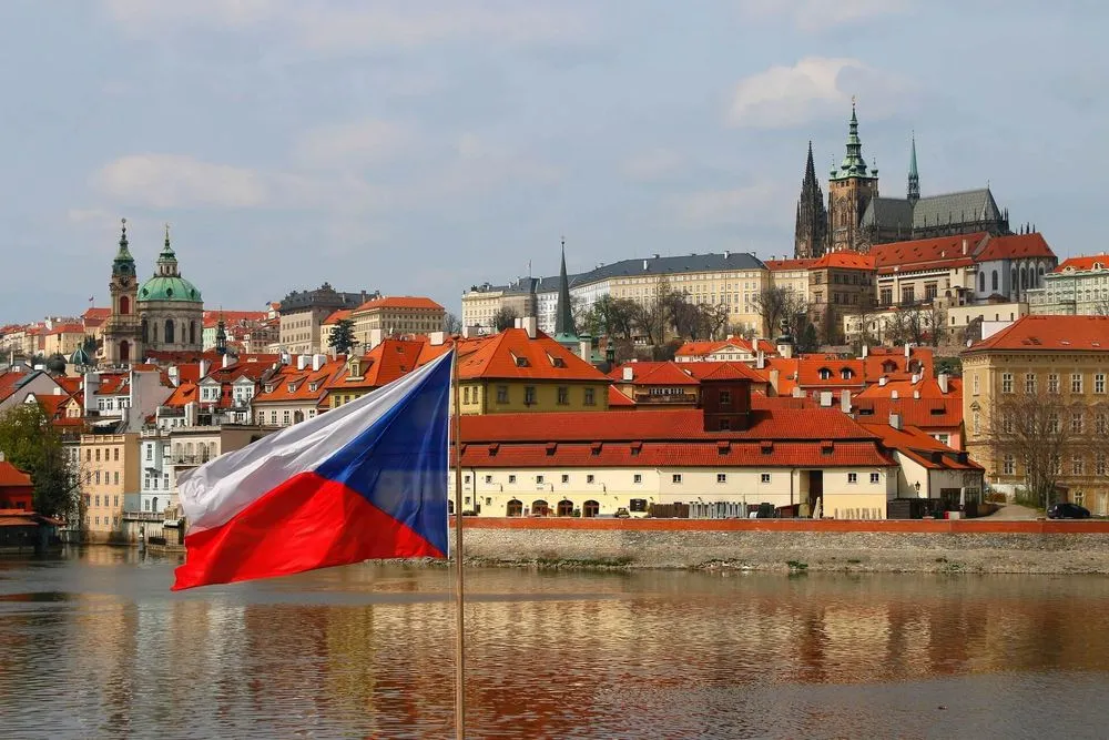 Чехія пропонує обмежити поїздки російських дипломатів по ЄС - ЗМІ 