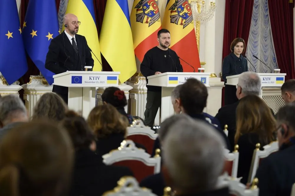 Президент Євроради запросив Зеленського та Санду на зустріч щодо початку перемовин про вступ до ЄС у грудні