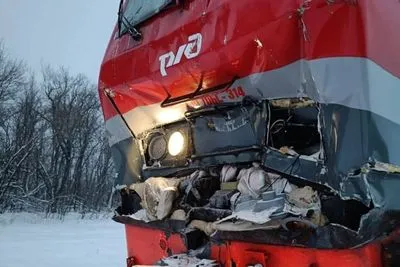В рф "лоб в лоб" столкнулись два поезда: 25 пассажиров ранены