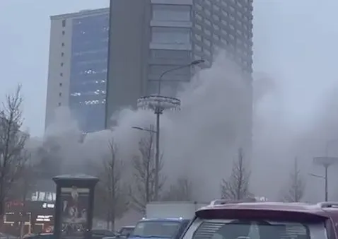 restaurant-on-fire-in-the-center-of-moscow-visitors-evacuated