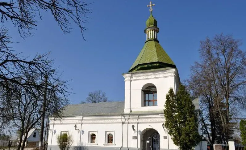 Суд обязывает УПЦ МП освободить Михайловскую церковь в Переяслав-Хмельницком
