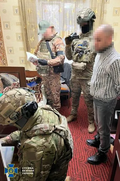Депутат "здав" батька росіянам, щоб отримати “посаду” у сальдо: на Херсонщині затримали чергового колаборанта