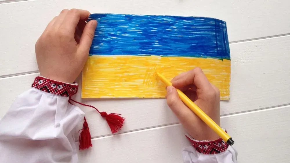 "No one believes in our victory as much as I do": a drawing contest starts in Odesa schools