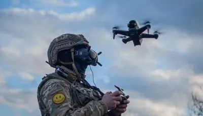 В Минобороны показали испытания украинских FPV-дронов (видео)